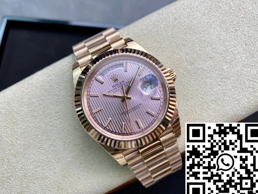 Rose EW Date Gold Factory Rolex M228235-0005 Day 0302